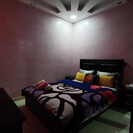 chambre privé aéroport Mohamed 5 Deroua Extérieur photo